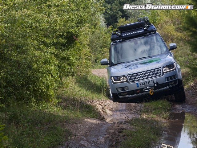 Land Rover Range Rover Hybrid 2015 Picture #9 Land Rover Range Rover Hybrid 2015 Picture #9